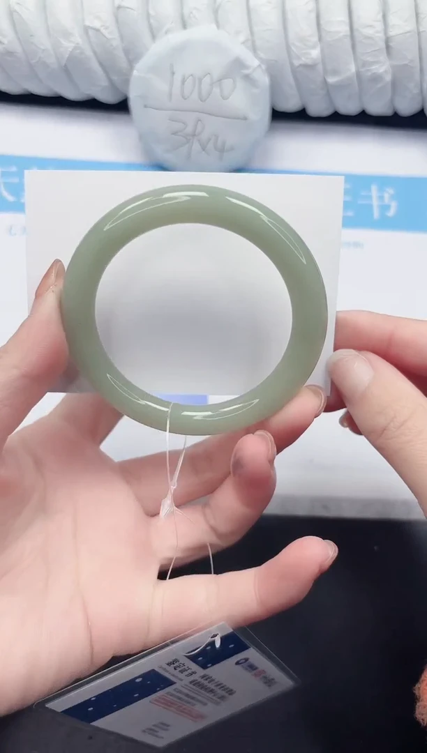 未镶嵌手镯石英质玉90-55.7DY