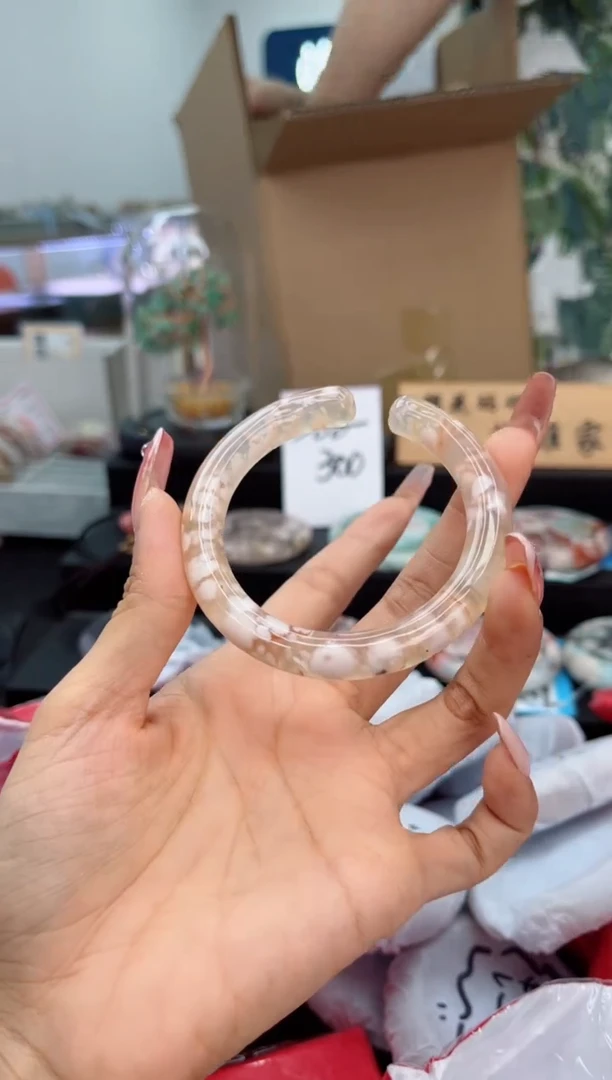 石英质玉手镯（开口镯）未镶嵌56圈口004