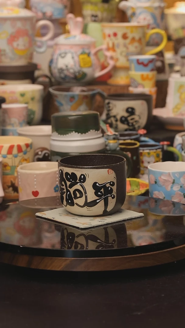 景德镇釉下彩绘设计师款式陶瓷