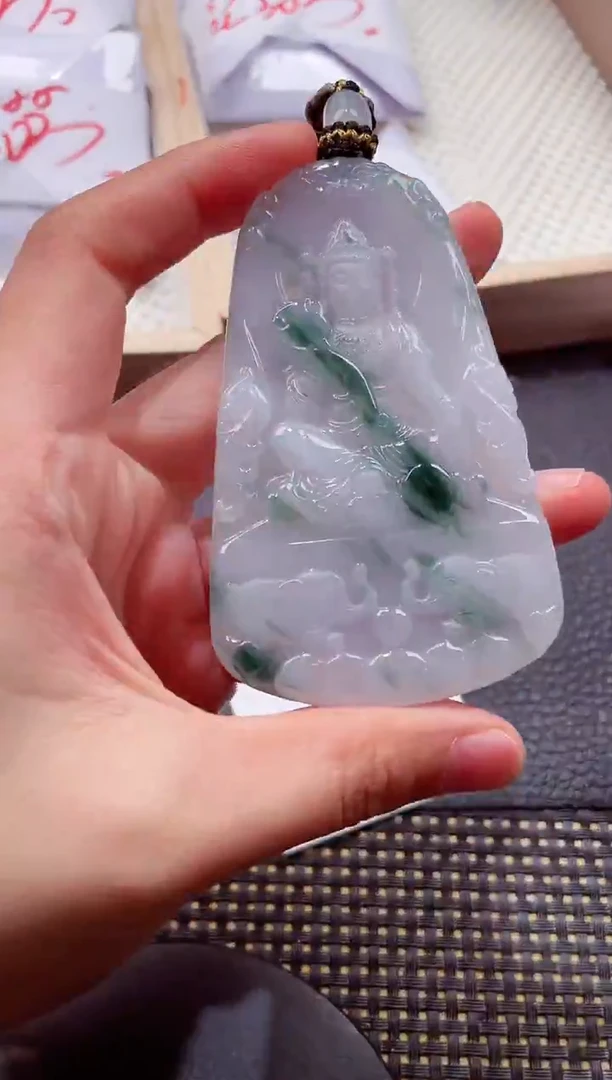 颈饰未镶嵌翡翠000111