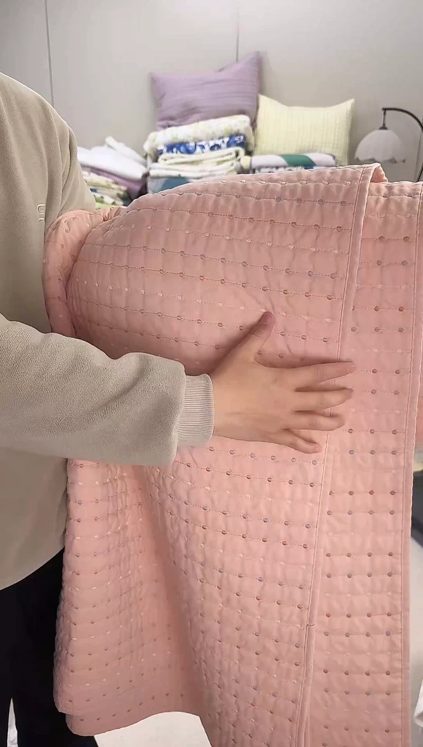 棉纯棉米粒绣西柚粉230*250单床盖