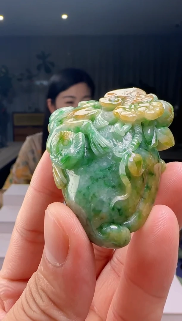 翡翠未镶嵌吊坠(不含链)AX@@960Q3J20127