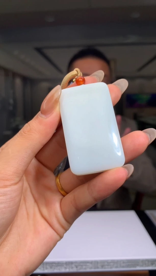 【闪购商品】定制和田玉Boss阳天然和田玉（拍一发一）