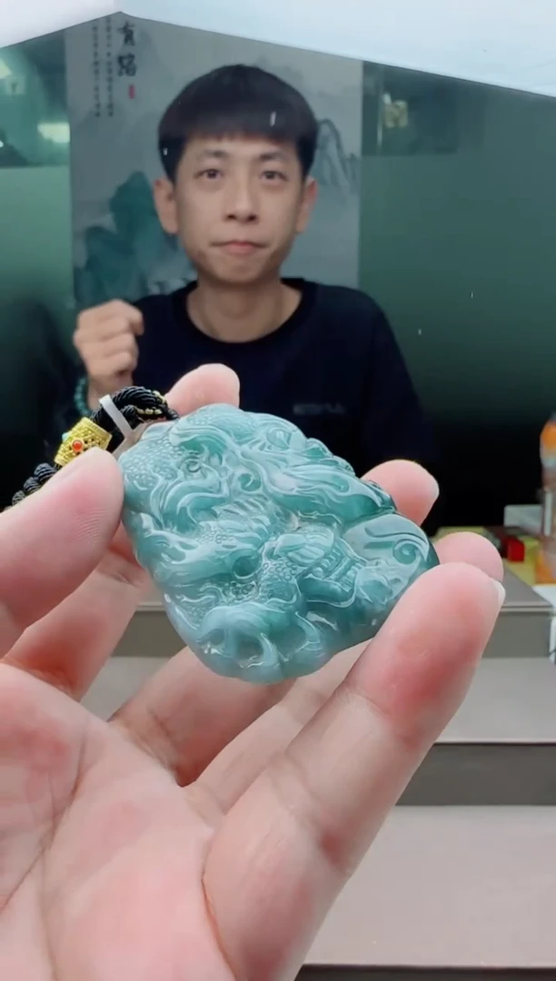 【闪购商品】翡翠颈饰未镶嵌11111111111