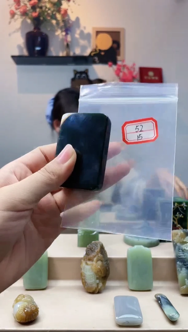 未镶嵌和田玉挂件1