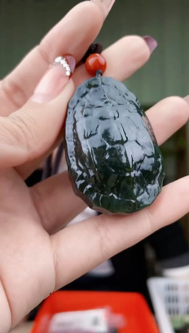 【闪购商品】和田玉挂件未镶嵌拍一发一，多样性发货！