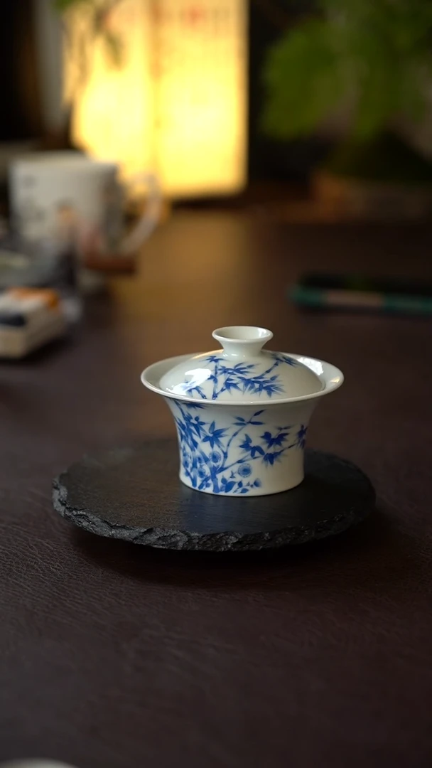 景德镇全手工手绘青花竹子二才盖碗