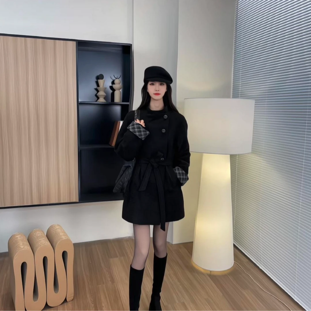 秋冬厚呢子甜妹小个子高级设计感圈圈绒短款大衣女
