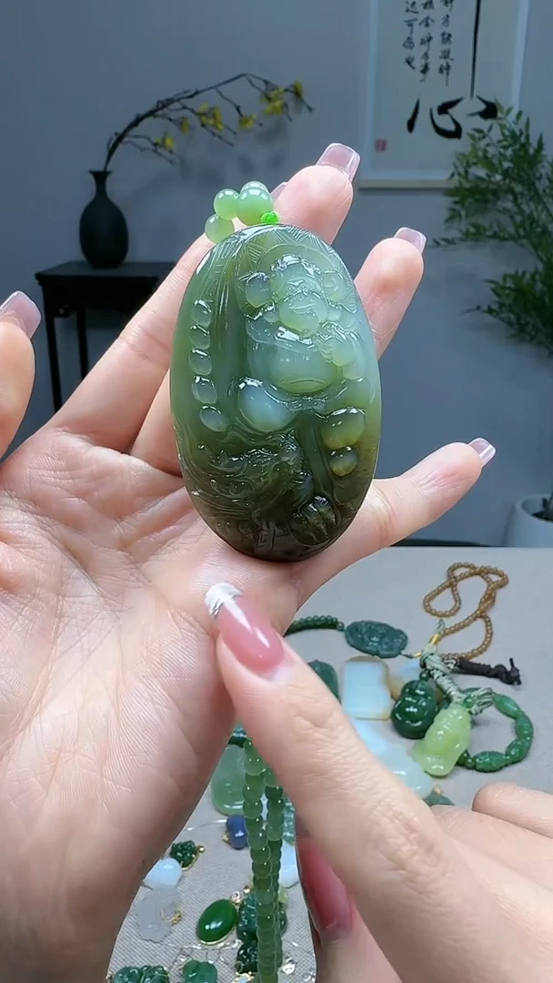 未镶嵌和田玉挂件1