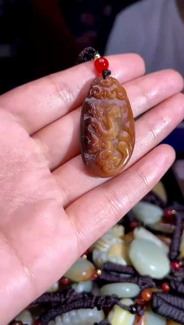 和田玉未镶嵌挂件1