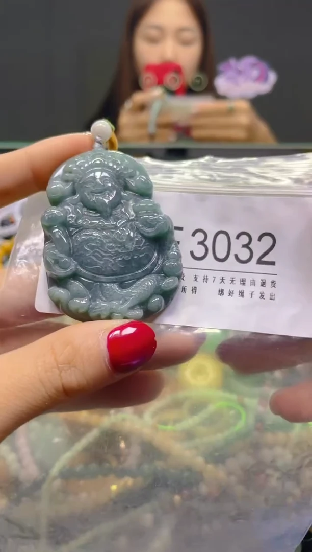 颈饰未镶嵌翡翠/F/翡翠A货，一件也是批发价