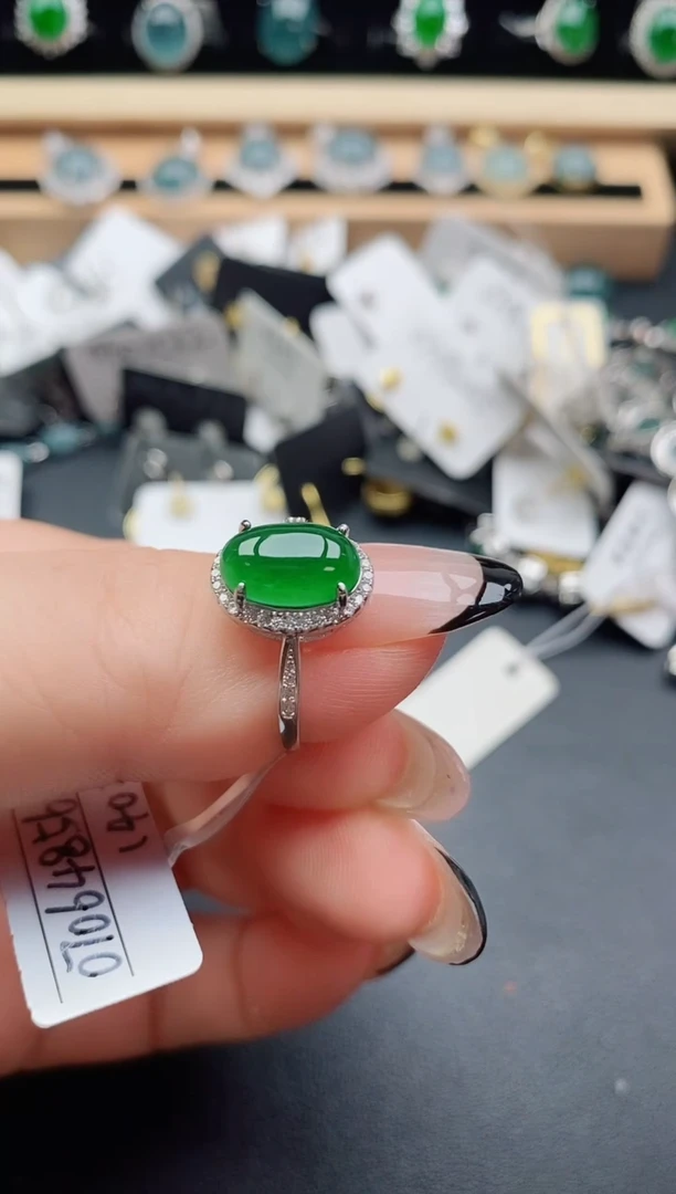 翡翠戒指银S925镶嵌8500