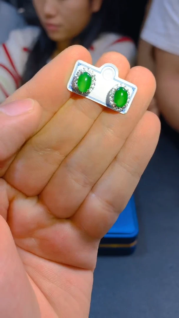 【闪购商品】翡翠耳饰未镶嵌0883960024多样性发一