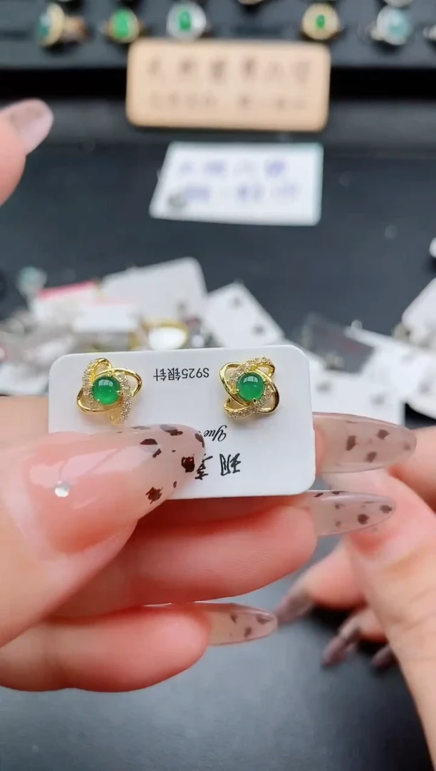 银S925镶嵌戒指翡翠1