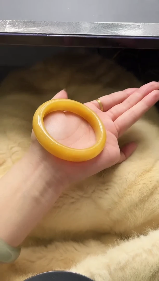 未镶嵌手镯石英质玉j17-HB58+