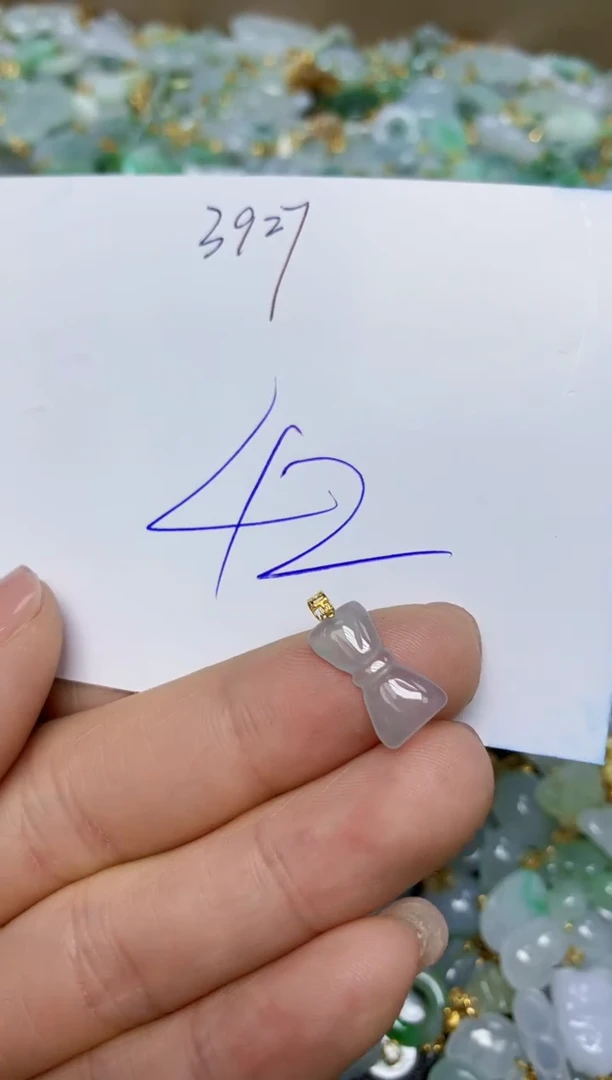 【闪购商品】翡翠挂件18K金镶嵌 天然翡翠A货