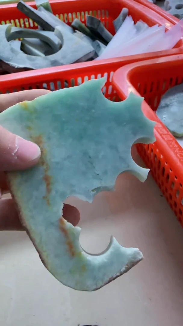 【闪购商品】翡翠颈饰未镶嵌069天然翡翠