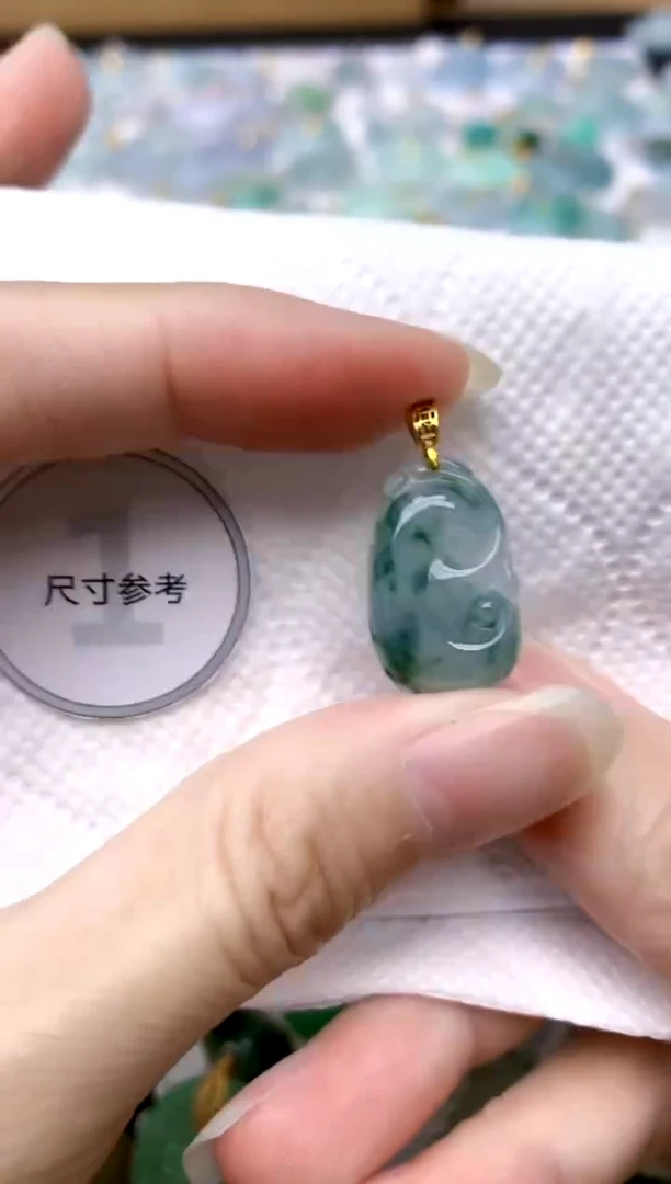 颈饰银S925镶嵌翡翠天然A货翡翠