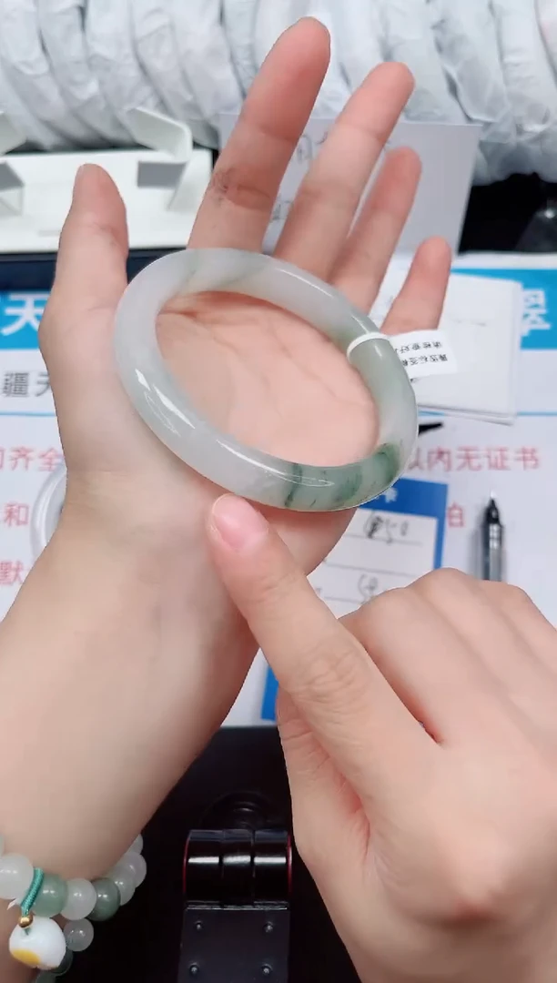 未镶嵌手镯石英质玉50-57/58