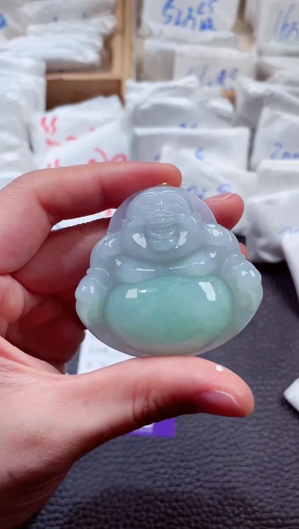 翡翠未镶嵌颈饰00002004