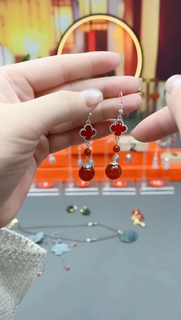 未镶嵌耳钉玛瑙/玉髓233