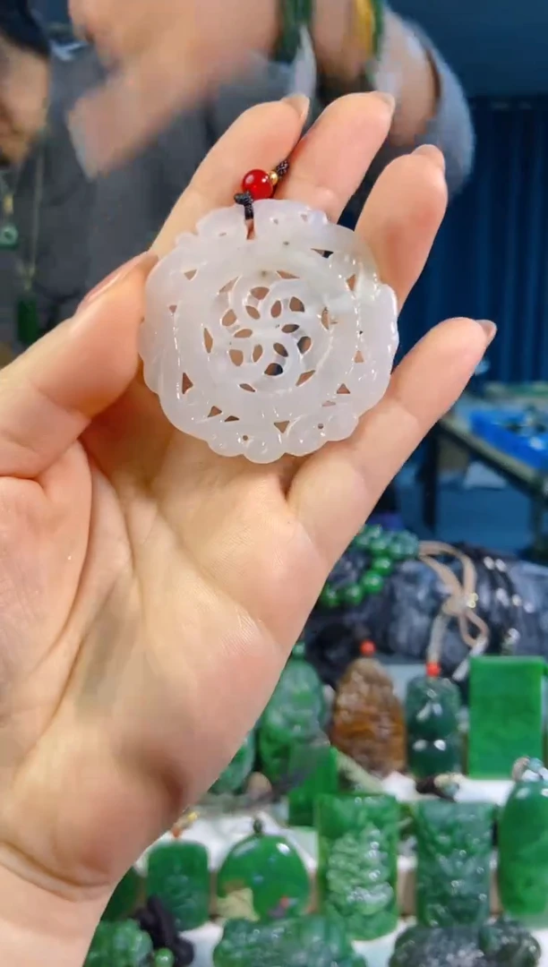 和田玉未镶嵌挂件1