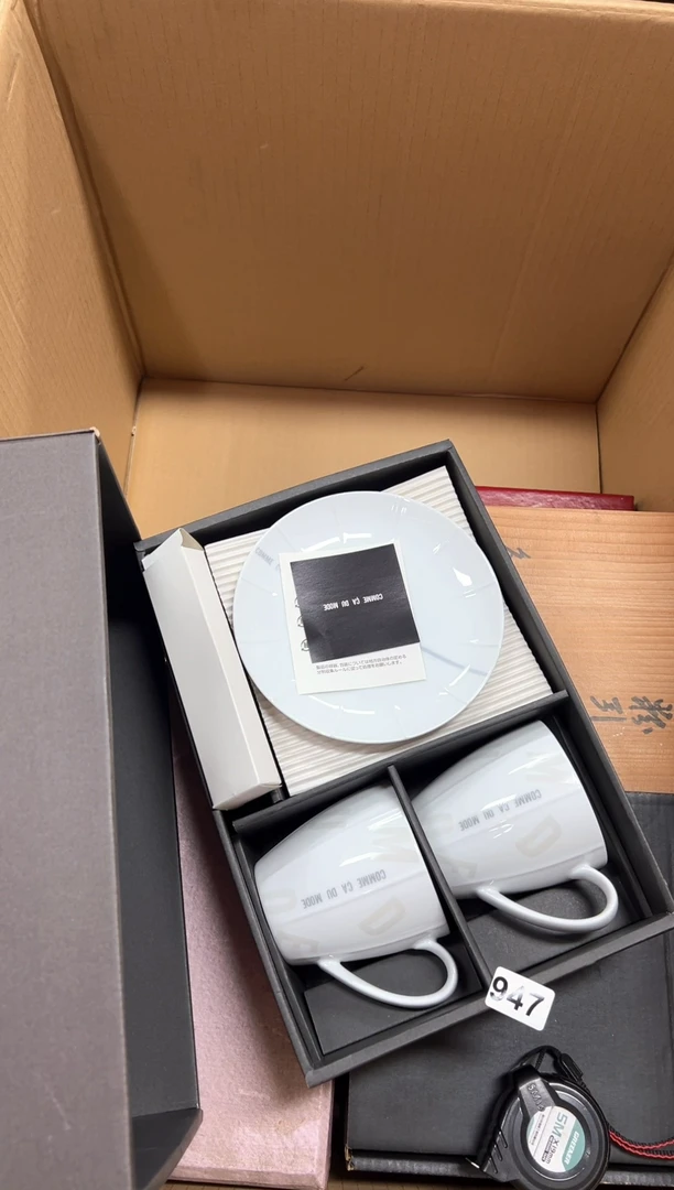 瓷片J**e+947中古商品谨慎参拍