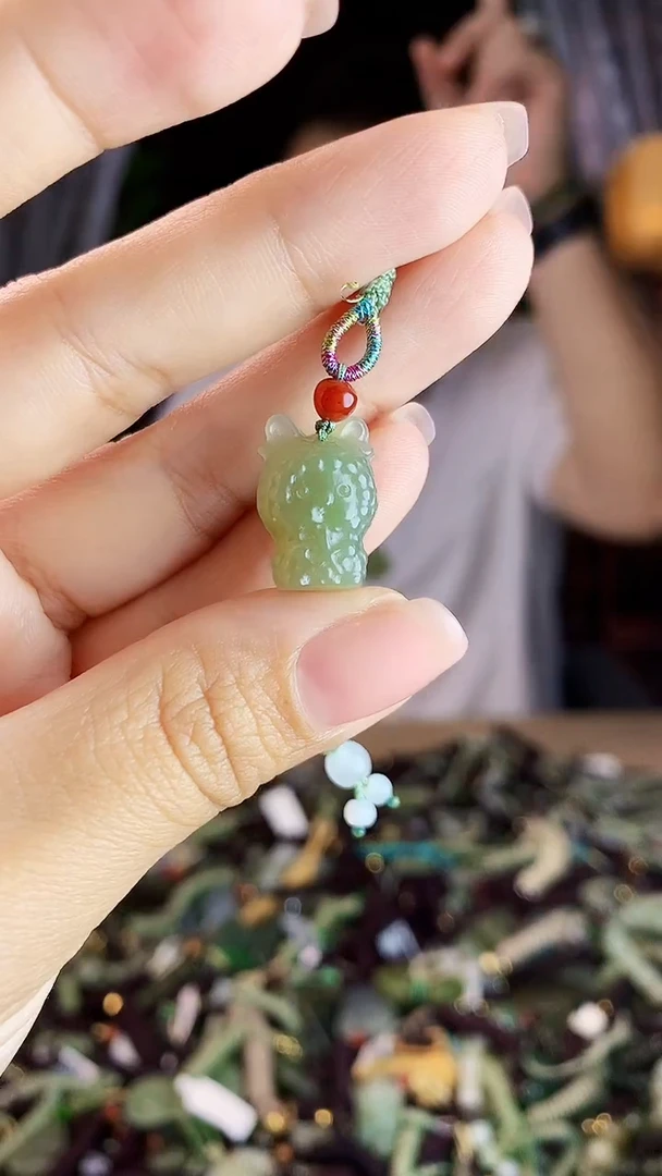 颈饰未镶嵌和田玉多样性发货拍一发一