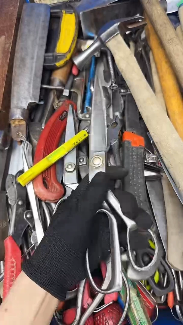 胜*五金工具钳子剪子等32