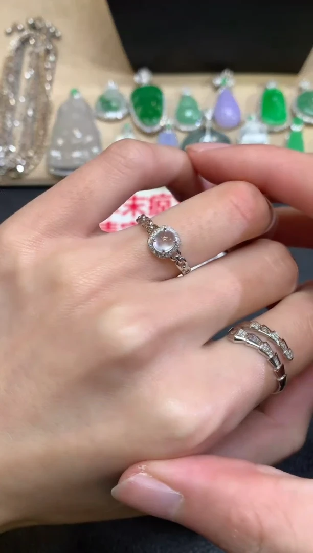 【闪购商品】翡翠戒指18K金镶嵌蛋面【无服务费】