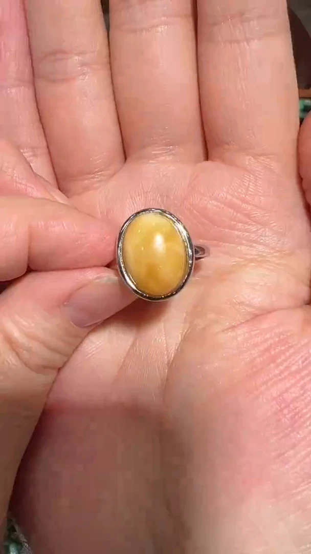 【闪购商品】琥珀戒指银S925镶嵌琥珀