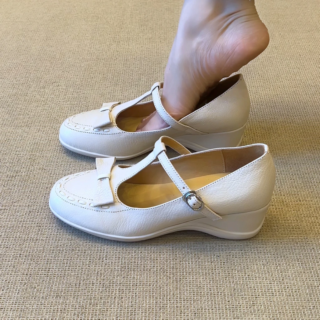 RubyL/4cm法式通勤蝴蝶结丁字扣带圆头浅口坡跟玛丽珍单鞋女款