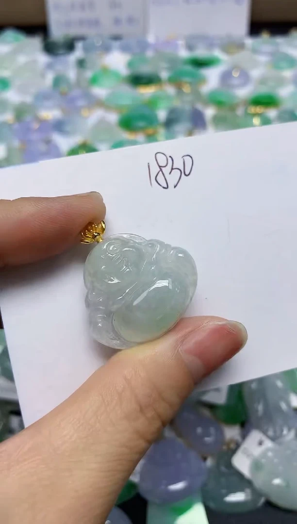 翡翠未镶嵌颈饰天然缅甸翡翠A货