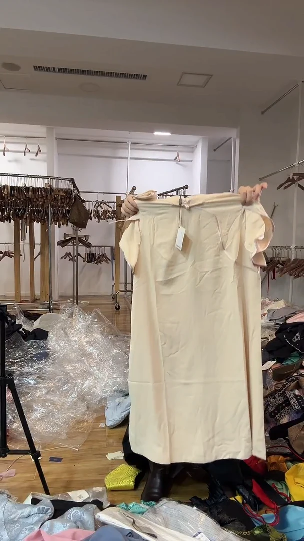 裙子  XL 125斤以里