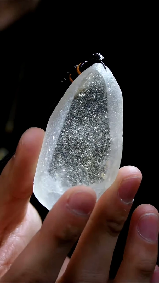 吊坠(赠链)未镶嵌水晶水晶