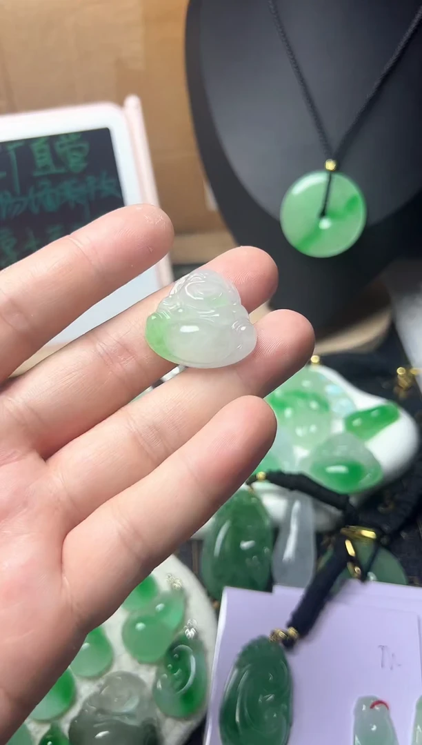 颈饰未镶嵌翡翠所见即所得，一图一物