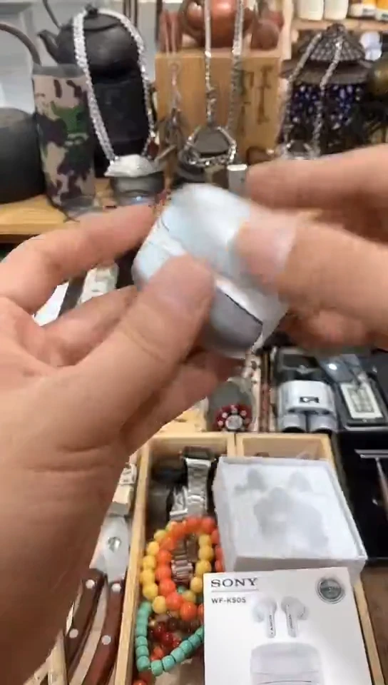 瓷片闪购商品  如图所示