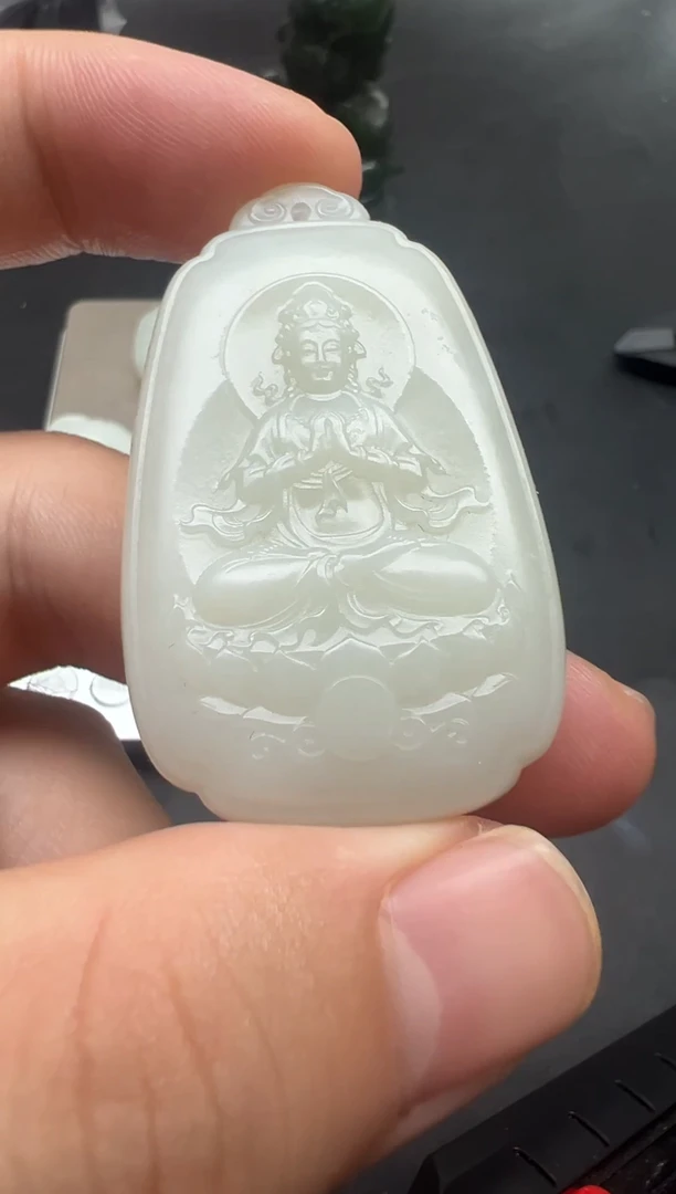 和田玉未镶嵌颈饰玉牌，多样性发货，拍一发一