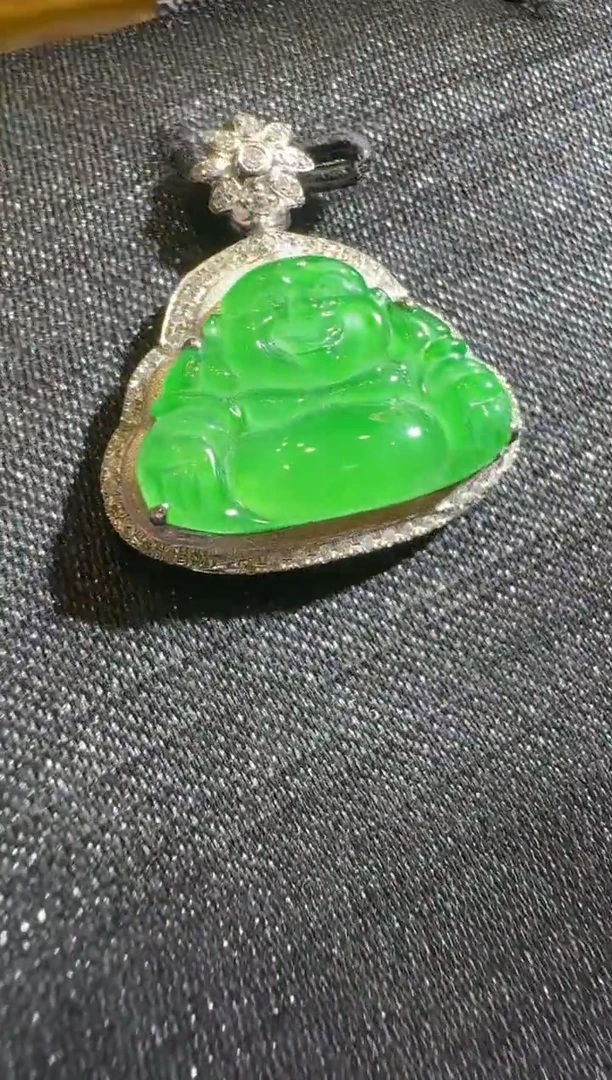 吊坠(不含链)18K金镶嵌翡翠多样性团购发一件