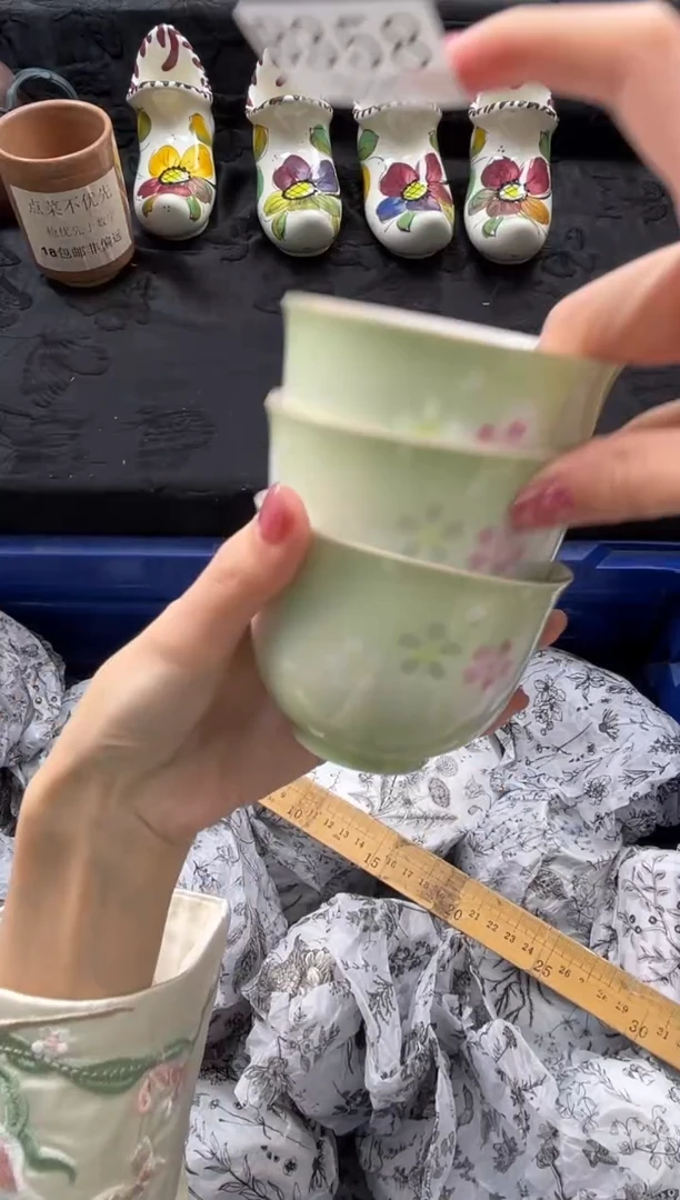 瓷片若*月       B358