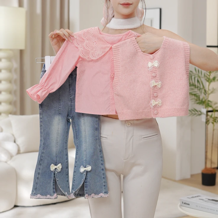 2025女童秋季新款高级感粉衬衫马甲上衣牛仔裤套装三件套QA30597