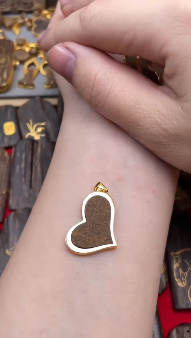 沉香吊坠沉香吊坠36