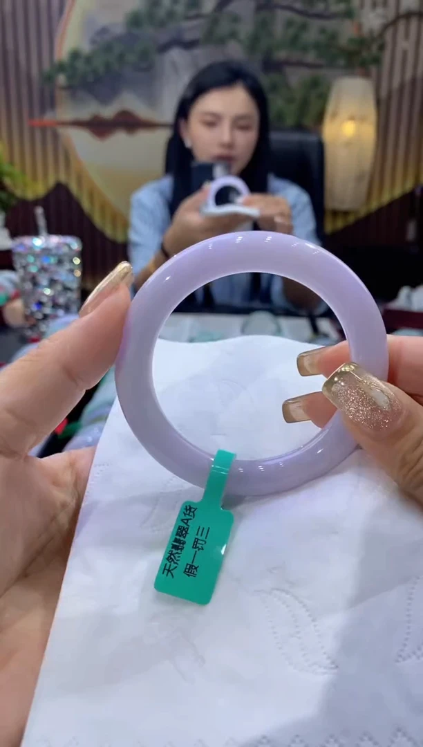 翡翠手镯未镶嵌多人06920
