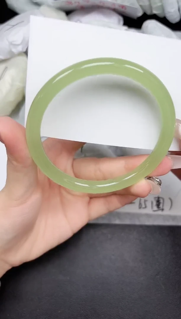 未镶嵌手镯石英质玉233/6566