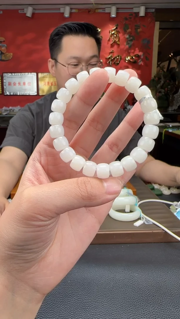 手串未镶嵌和田玉白玉直切单圈手串