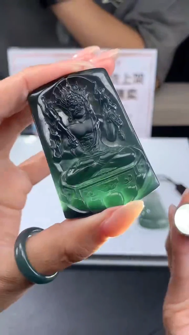 【闪购商品】定制翡翠未镶嵌不退不换CMH1件-A