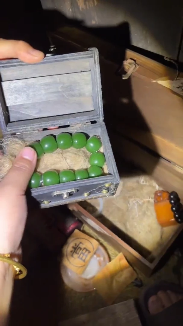 手链未镶嵌和田玉和哈哈哈哈哈哈哈