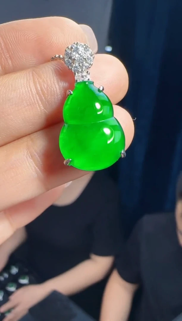 未镶嵌定制翡翠翡翠吊坠21