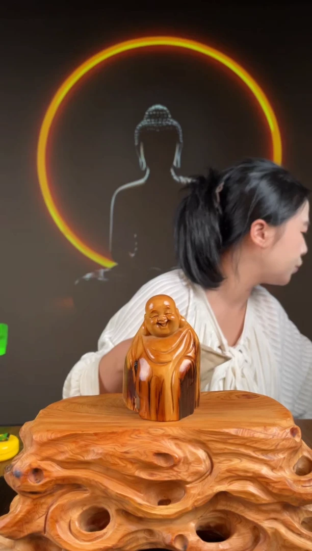 柏木（崖柏）手工摆件,先抢先得! 编号:302