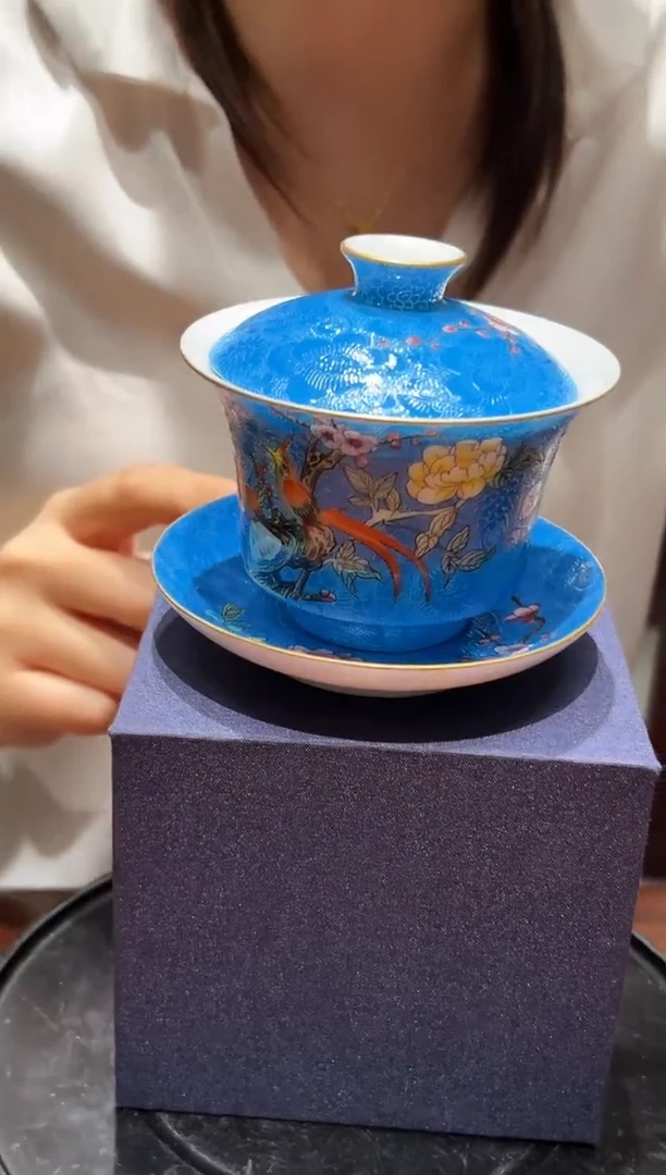 粉彩扒花三才盖碗22